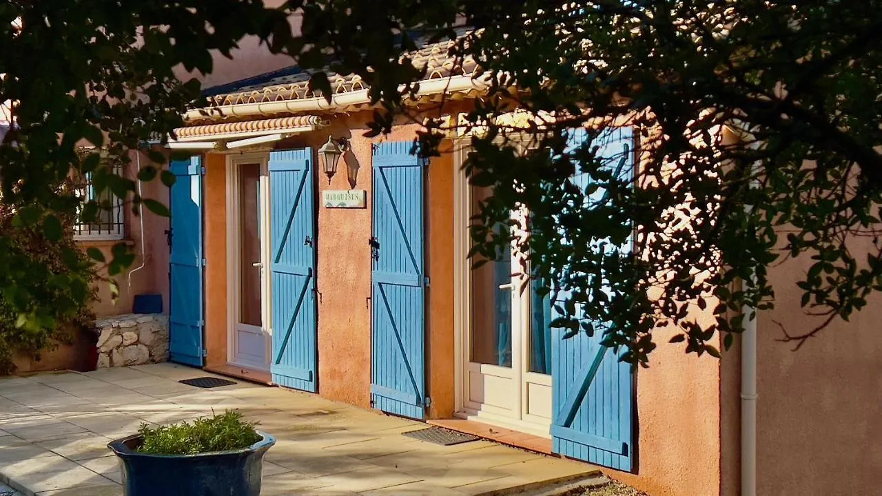 La Rose Des Vents & Spa - Gite Provence Neoules 0*,